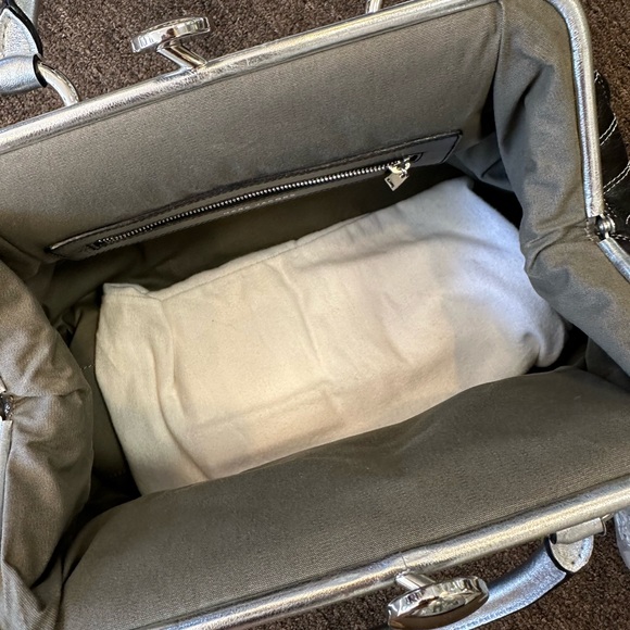 Marc Jacob’s re-edition stem bag - Picture 4 of 13